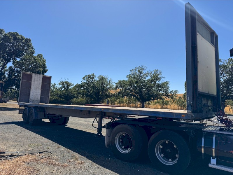 2009 PMD ST2 Flat Top Trailer