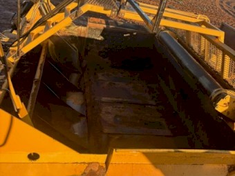 2001 JNR Laser Bucket 12ft and Super Single Wheels