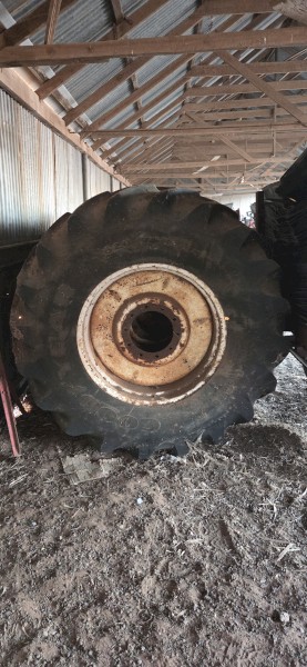 4 x 620-75R34 Goodyear Tyres and Rims