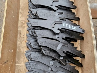 56 x Agmaster Knife Points
