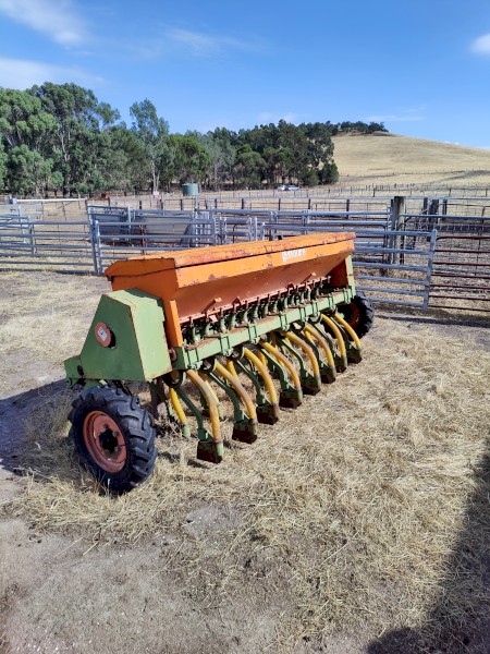 Fame 15 row Seeder