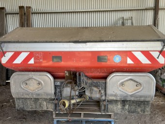 Kubota DSX spreader