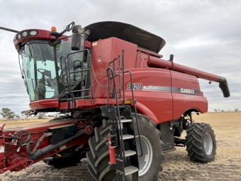 2011 Case IH 8120 Header with Macdon FD 70 40ft Front