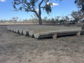 Concrete Feed Bunkers with Legs