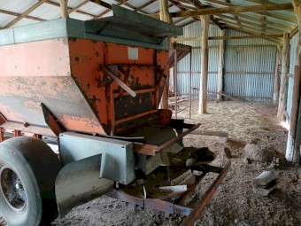 Agware 5 tonne Spreader
