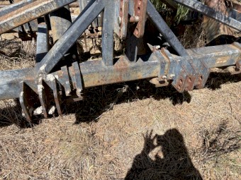 AFM Chisel Plow