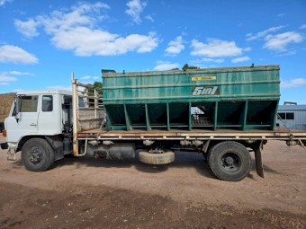 1984 Hino Truck