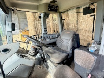 Claas Arion 620 Tractor with Loader