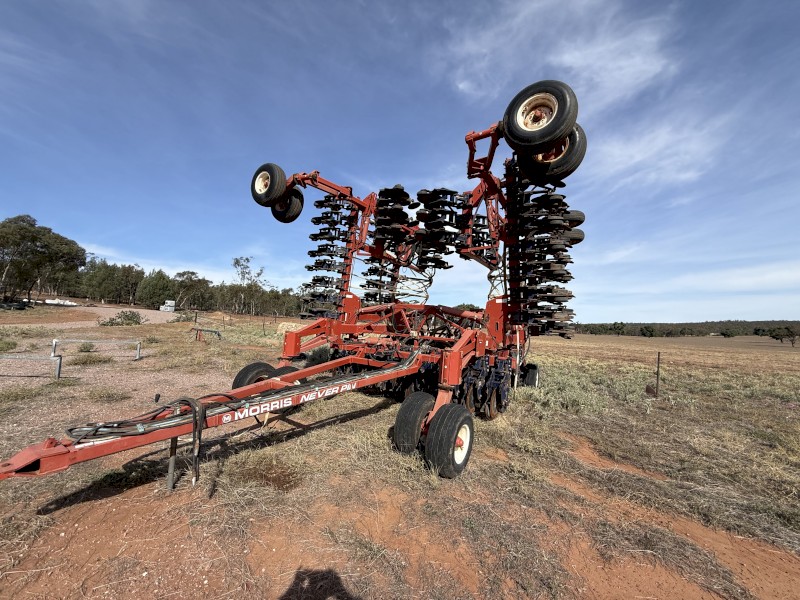 40ft Morris Never Pin Air Seeder