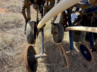 40ft Morris Never Pin Air Seeder