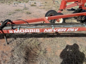 40ft Morris Never Pin Air Seeder
