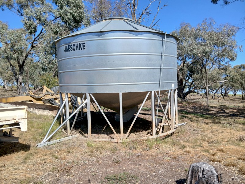 Jaeschke Field Bin