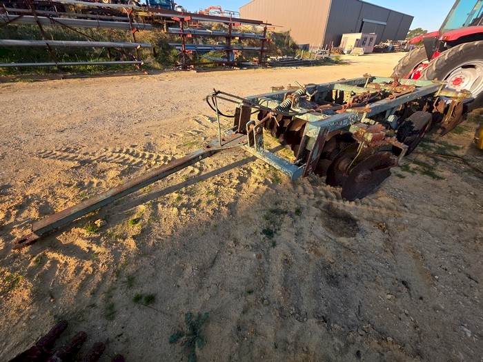 Shearer 505 Offset Disc Plough