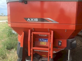 2023 Kuhn 50.2 H EMC W Fertilizer Spreader