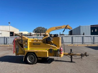 2016 Vermeer BC1800XL Wood Chipper