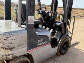 2011 Nissan Forklift