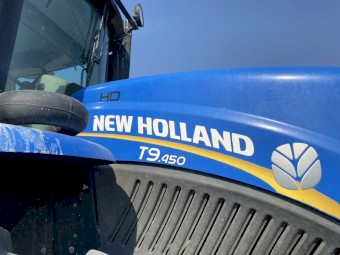 2013 New Holland T9.450 4WD Tractor