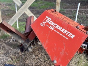 Trenchmaster 150 Trencher