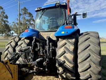 2006 New Holland TG255 Tractor on Duals
