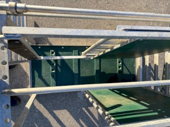 Prattley 3-Way manual Sheep drafting weigh crate