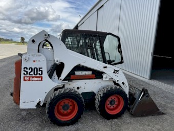 Bobcat S205 Skid Steer