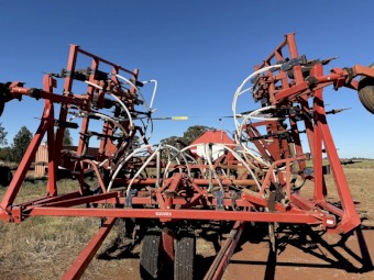 32ft Morris Concept 2000 with Morris Aircart