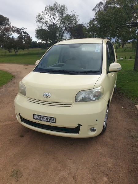 2015 Toyota Porte Mobility Vehicle "Happy Car"