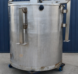 Stainless Steel Tank with Mixer 2500L