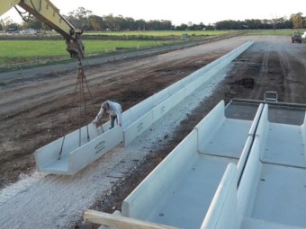 Concrete Feed Troughs 1m wide x 3m long for Cattle Feedlots