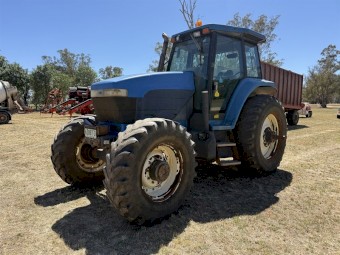 New Holland 8670 FWA Cab Tractor