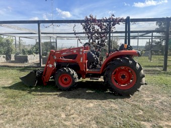 2023 Kioti EK5810 Tractor with Loader