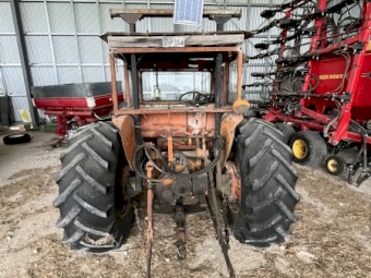 Chamberlain Champion 9G Tractors x 2