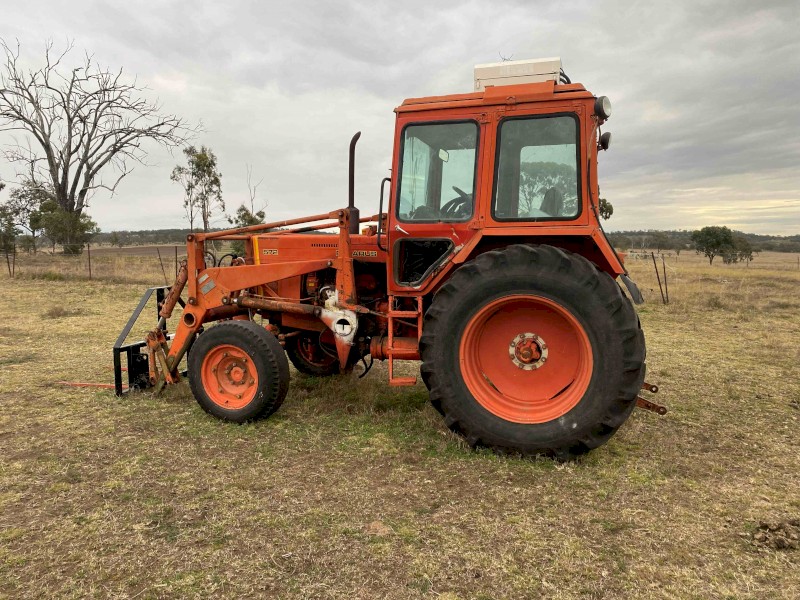 1992 Belarus 572 Tractor