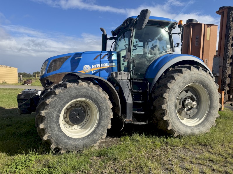 2019 New Holland T7.290 HD Auto Command Tractor