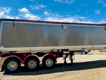 2023 MaxiTrans/Lusty EMS Chassis Tippers with Tri Dolly