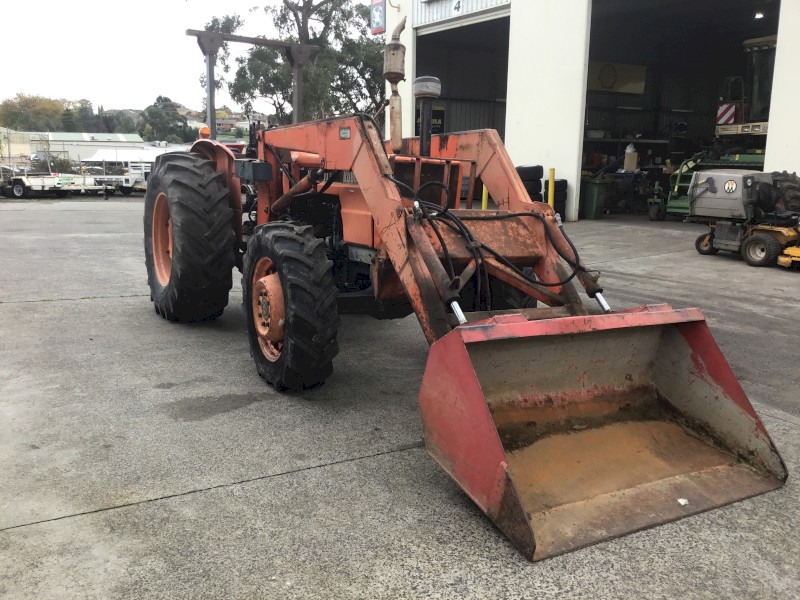 Kubota M7030DT Tractor