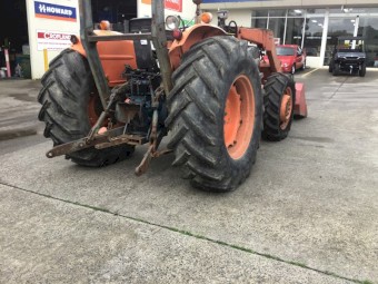 Kubota M7030DT Tractor