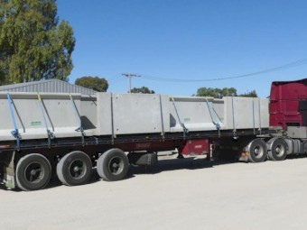 Grain Bunker Walls (Large) 1300H x 3000L x 800W