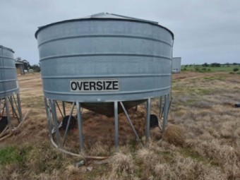 7 x Jaeschke & Campbell Field Bins 30-33mt