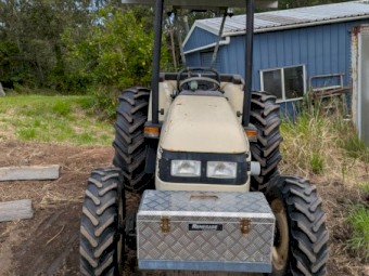 Lamborghini Runner 450 4WD Tractor
