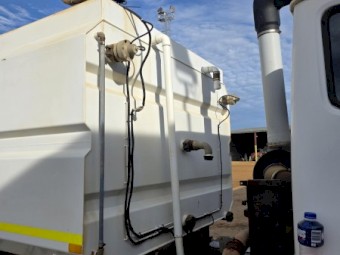 Iveco Acco Water Truck