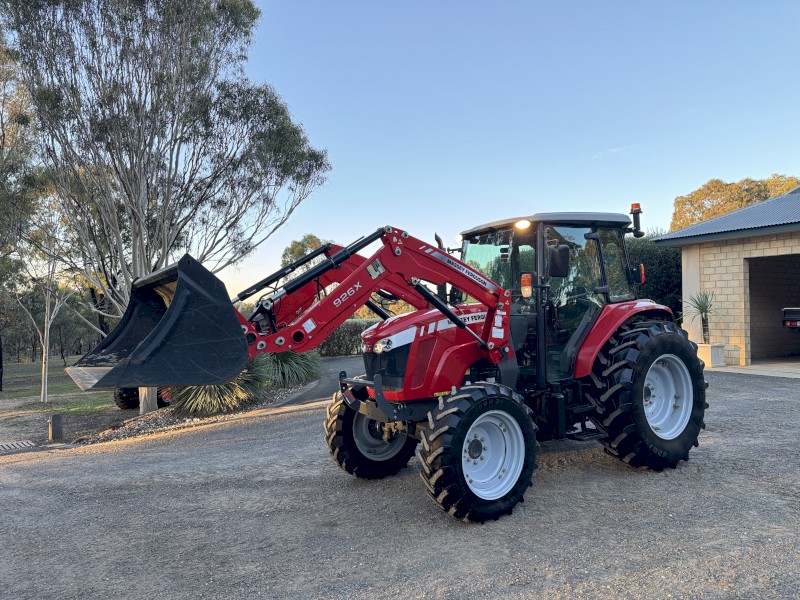 Massey Ferguson 4608 Cab Tractor
