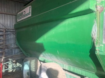 Keenan Classic Feed Out Wagon (2002)