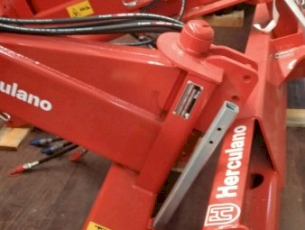 Herculano 3 Metre, Hydraulic Levelling Blade.