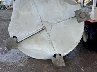 Stainless Steel Vertical Standing Water Tank with Legs