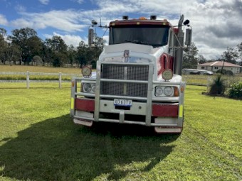 Kenworth T401 Tipper Truck