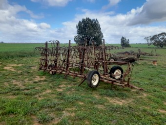 Shearer  11 leaf Harrows