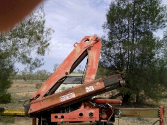 PALFINGER PE8000 CRANE mounted on old Dodge truck