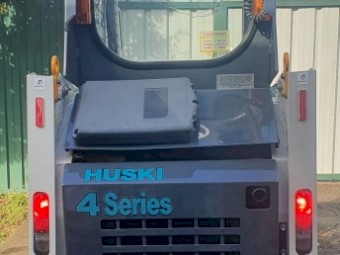 2011 Toyota Huski SDK4 Skid Steer