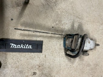 Makita DCS 500 Chainsaw